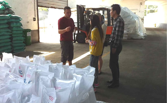 波蘭記者采訪 波蘭記者采訪